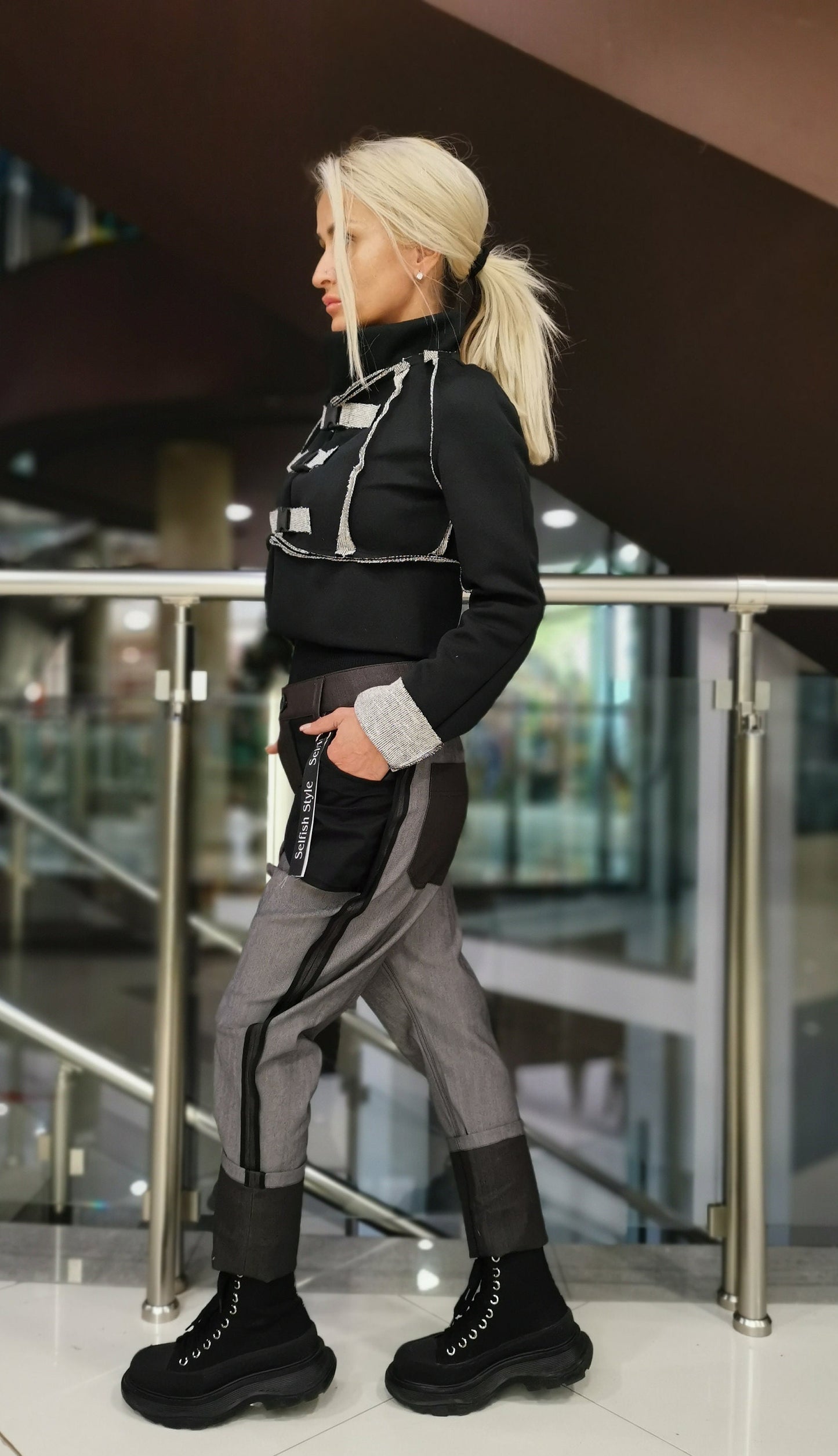 Women jeans/Drop Crotch Jeans/Loos pants/Comfortable casual pants/Harem Pants/Denim Extravagant Trousers/Avant-garde Jeans/Designer Pants