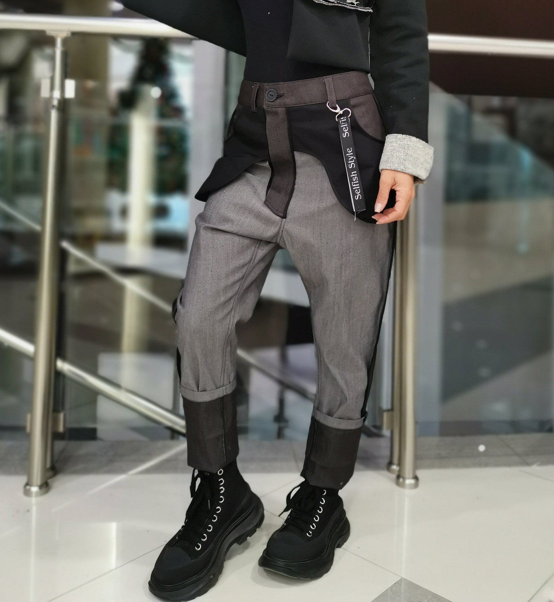 Women jeans/Drop Crotch Jeans/Loos pants/Comfortable casual pants/Harem Pants/Denim Extravagant Trousers/Avant-garde Jeans/Designer Pants